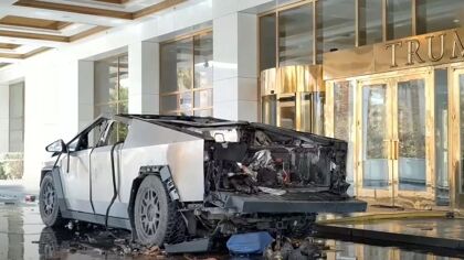 La explosión del Tesla Cybertruck demuestra que tienen más datos de los coches de los que pensamos