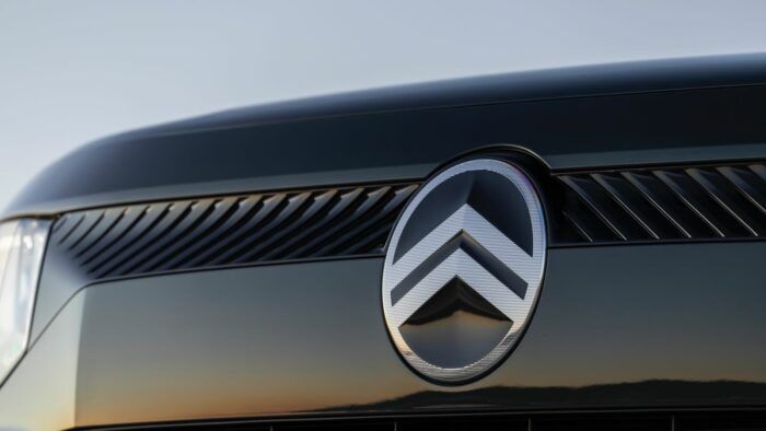 Citroen C3 Aircross 2025 Hybrid MAX Prueba Detalle 6 700x394