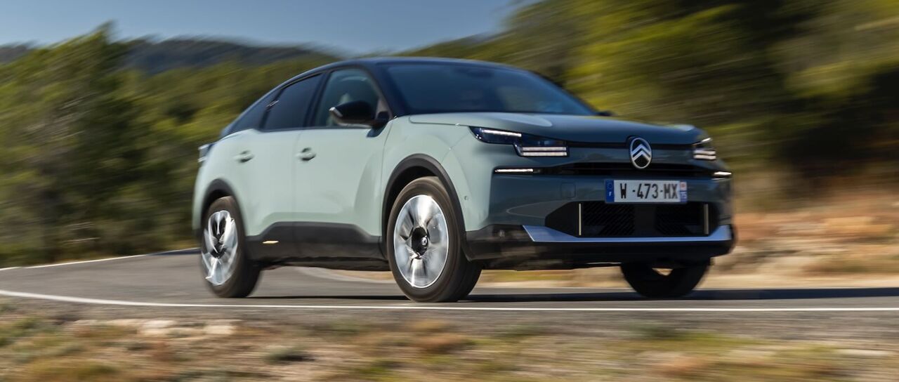 Todas las noticias de coches en un solo portal: Pruebas, fotos, vídeos, informes...