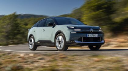 Citroën C4 2025, a prueba: tres motivos para elegir el hybrid de 136 CV