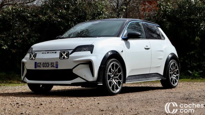 Alpine A290 GTS Prueba 5 700x394