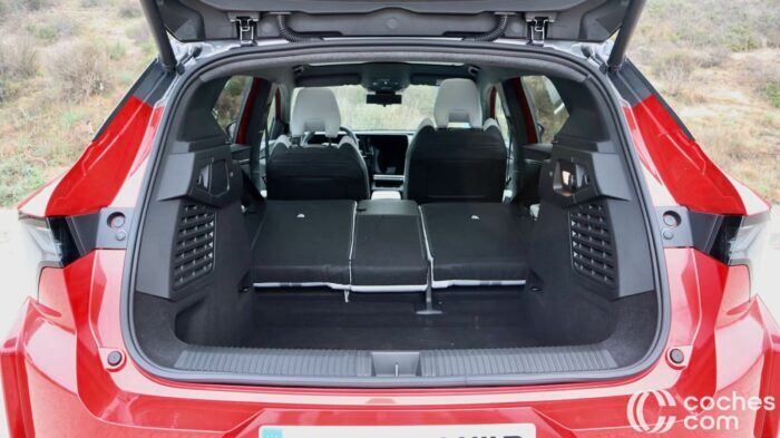 Renault Scenic 2025 Prueba Maletero 7 700x393