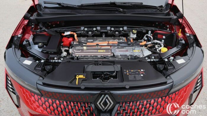 Renault Scenic 2025 Prueba Motor 1 700x393
