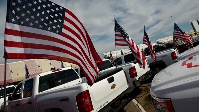 Bandera EEUU Pickup 700x394