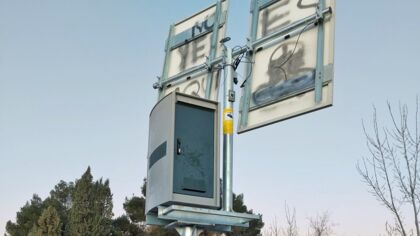 Ante el destrozo de siete radares la DGT busca culpables y valora en 67.000 euros cada uno