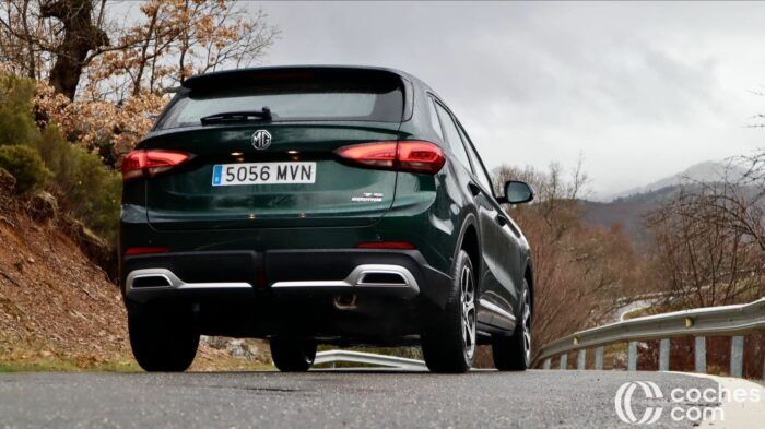 MG ZS Hybrid Prueba 10 700x393