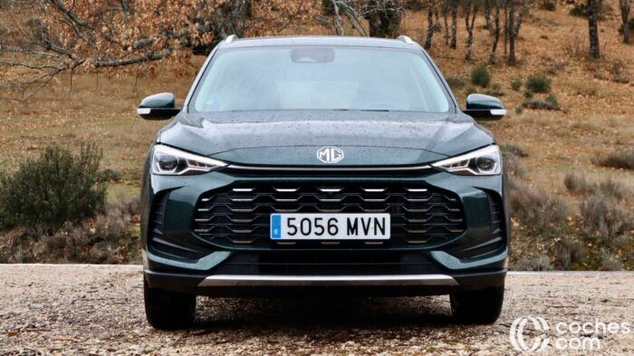 MG ZS Hybrid Prueba 3 700x393