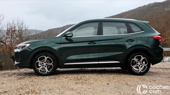 MG ZS Hybrid Prueba 6 700x393