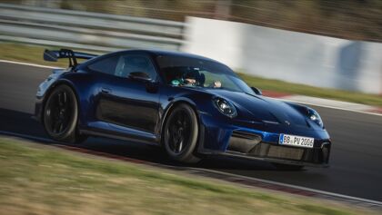 El Porsche 911 GT3 se hace con el récord para un coche manual en Nürburgring
