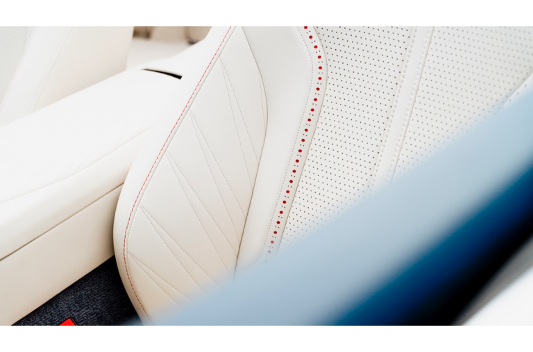 Aston-Martin-DB12-Volante-Palm-Beach-Edition-3.jpeg