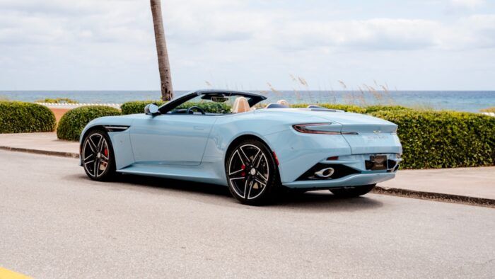 Aston-Martin-DB12-Volante-Palm-Beach-Edition-5-700x394.jpeg