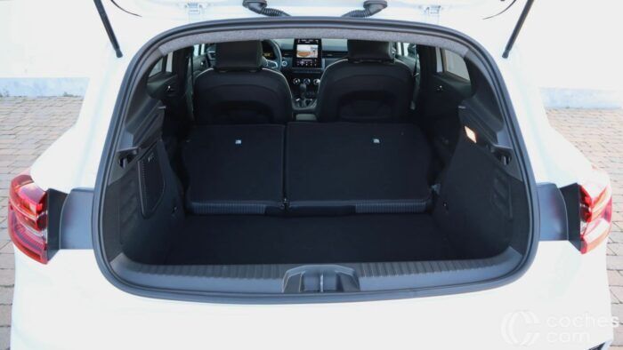 Mitsubishi Colt HEV Prueba Maletero 6 700x394