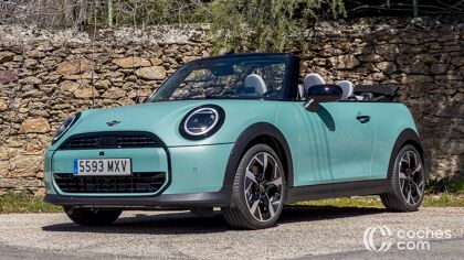 MINI Cabrio Cooper C 163 CV, a prueba: un pequeño descapotable en peligro de extinción