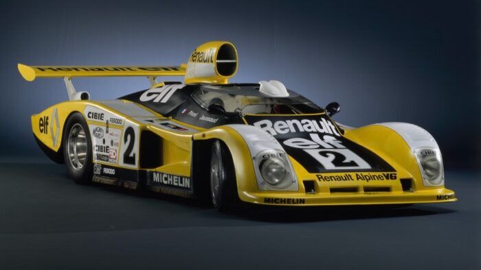 Alpine Historia 7 700x394