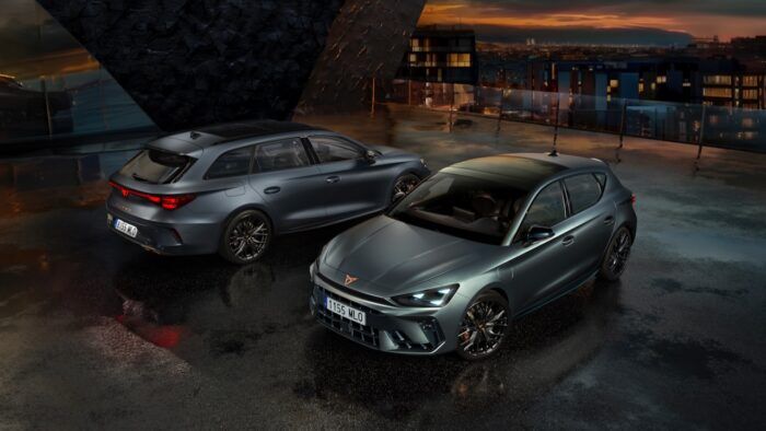 Cupra Paquete Black Edition 7 700x394