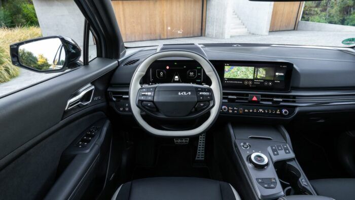 Kia Sportage GT Line 2026 Interior 2 700x394