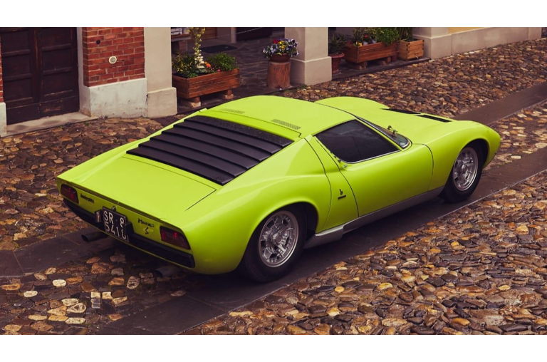 Verde-Scandal-Lamborghini-1.jpeg