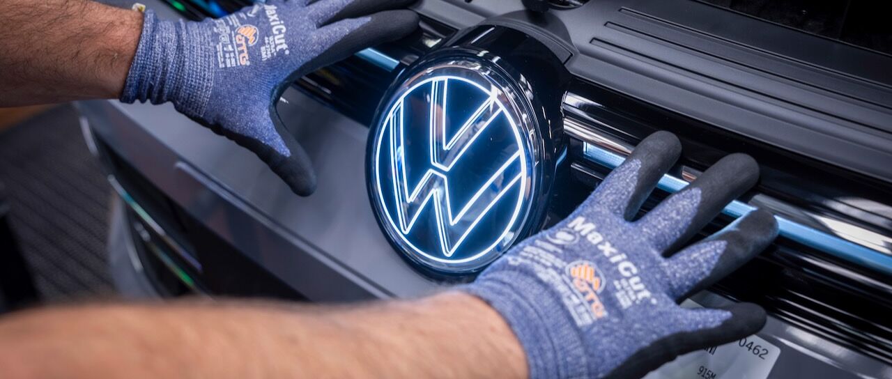 Todas las noticias de coches en un solo portal: Pruebas, fotos, vídeos, informes...