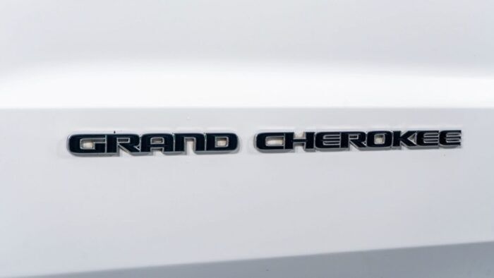 Jeep Nombres 4 700x394