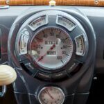 Lincoln Zephyr Coupe V12 1938 Interior 5 150x150