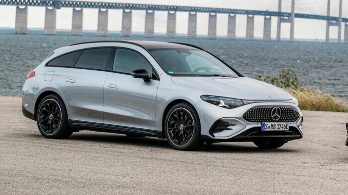 Mercedes CLA 350 4MATIC Shooting Brake EQ Technology AMG Line 2026 5 700x394