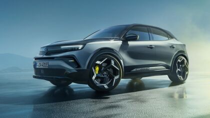 Opel Mokka GSE: la variante deportiva es eléctrica y llega a los 280 CV