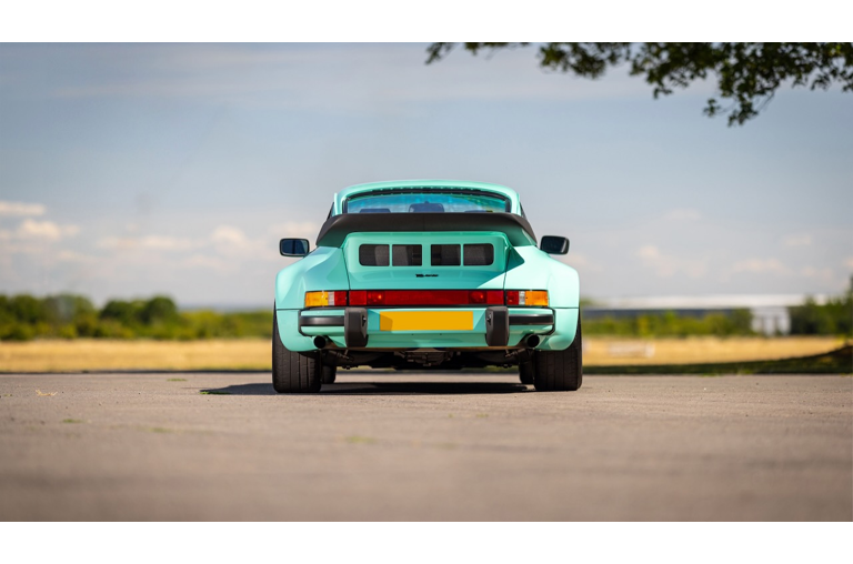 Porsche-911-TAG-Turbo-by-Lanzante-10.jpeg