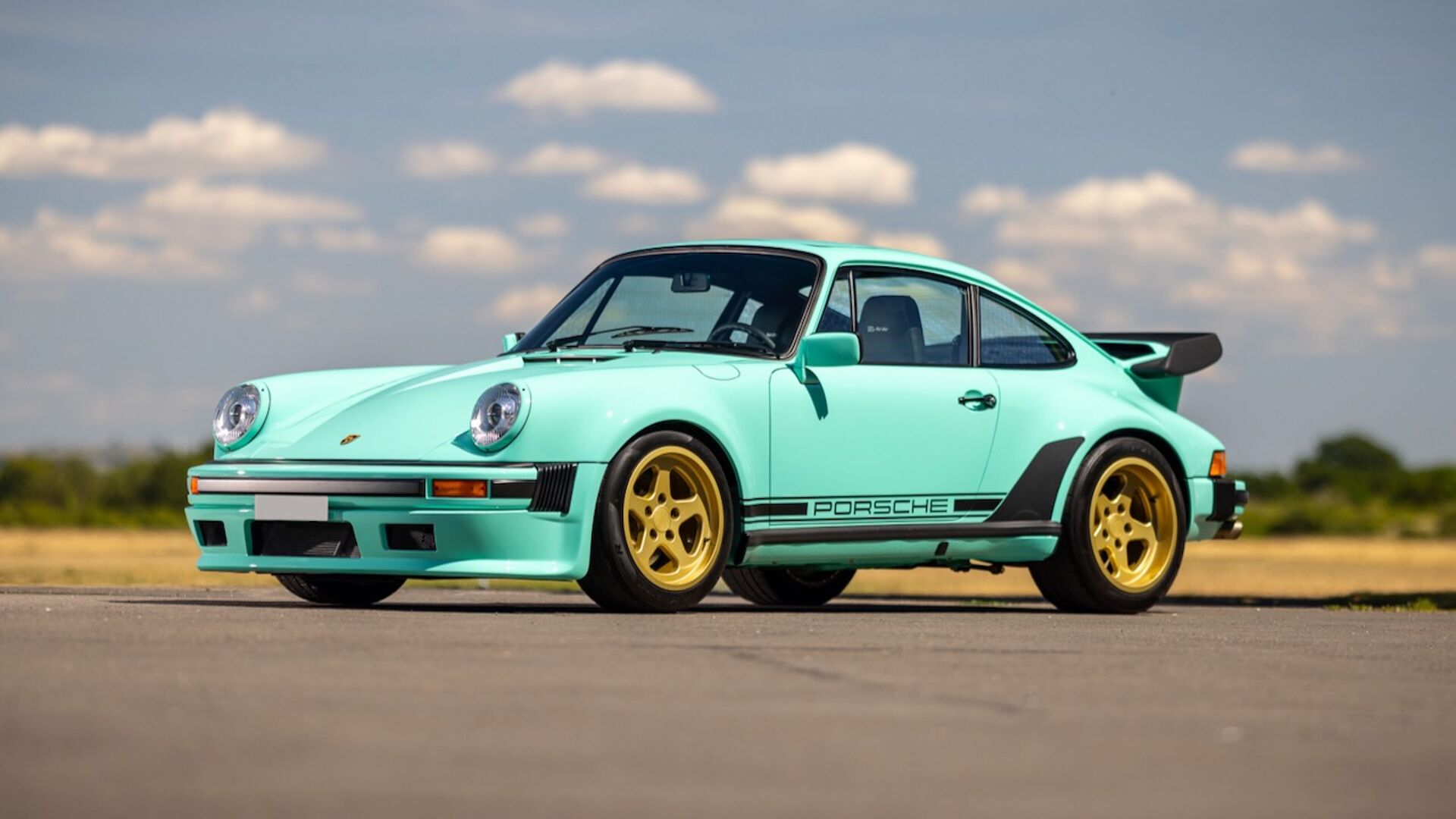 Porsche 911 TAG Turbo by Lanzante: con motor de Fórmula 1 y a lo loco