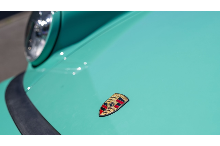 Porsche-911-TAG-Turbo-by-Lanzante-7.jpeg