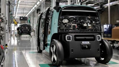 Amazon ultima sus taxis autónomos: así fabrica Zoox 10.000 al año