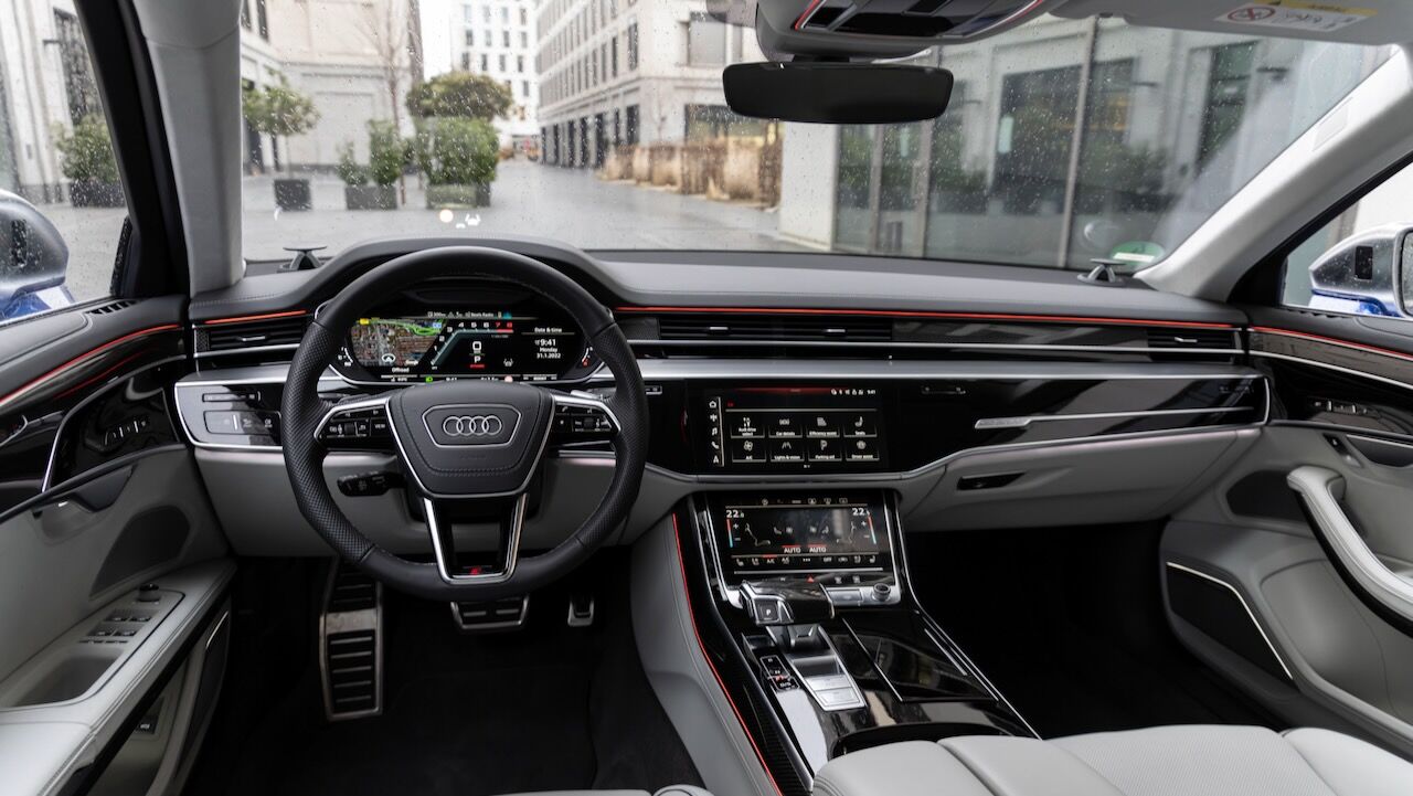 Audi-S8-interior-3.jpeg