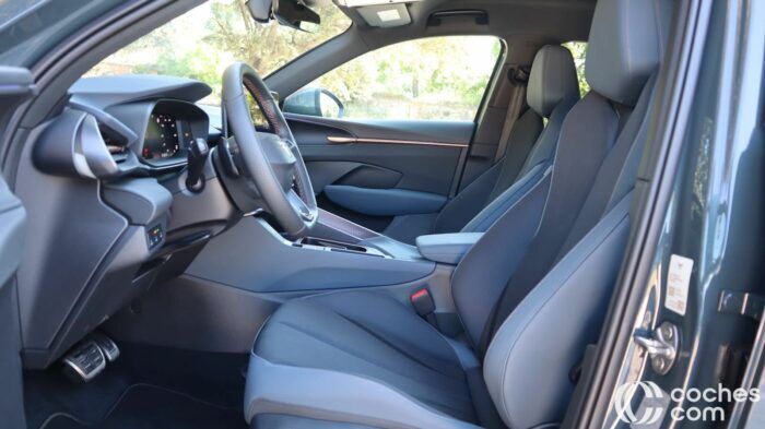 Cupra Terramar 15 ETSI Prueba Interior 15 700x393