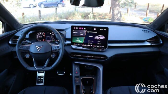 Cupra Terramar 15 ETSI Prueba Interior 18 700x393