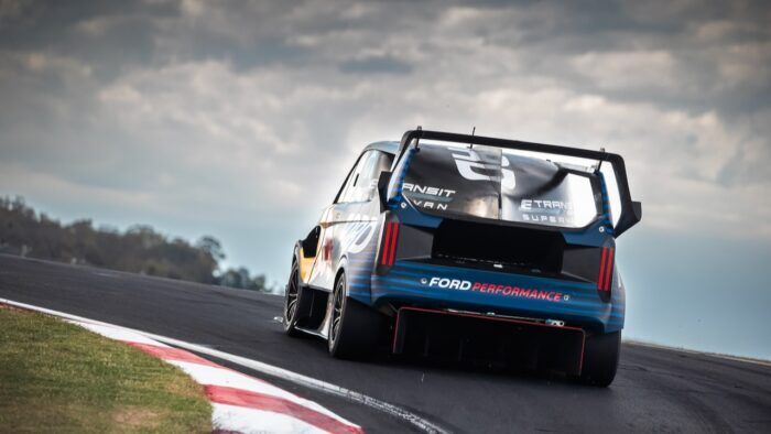 Ford Supervan 4 2 700x394