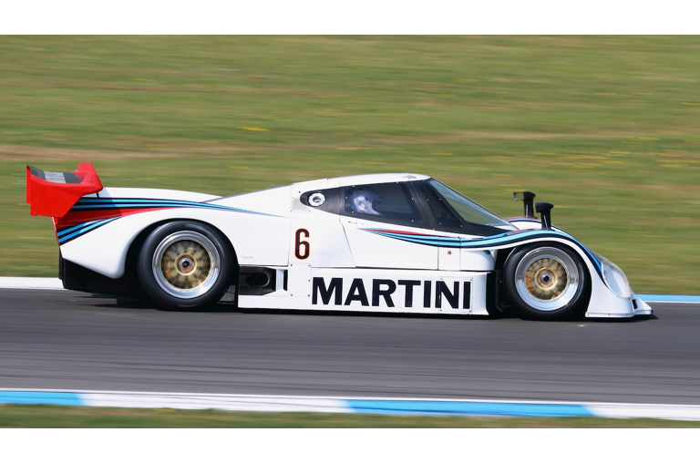 Martini-Racing-6.jpeg