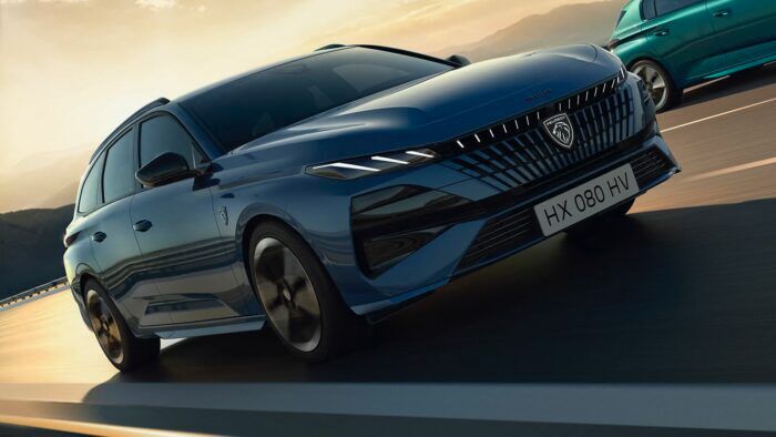 Peugeot E 308 SW 2026 2 700x394