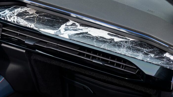 Renault Rafale Presidencial 2025 Interior 13 700x394