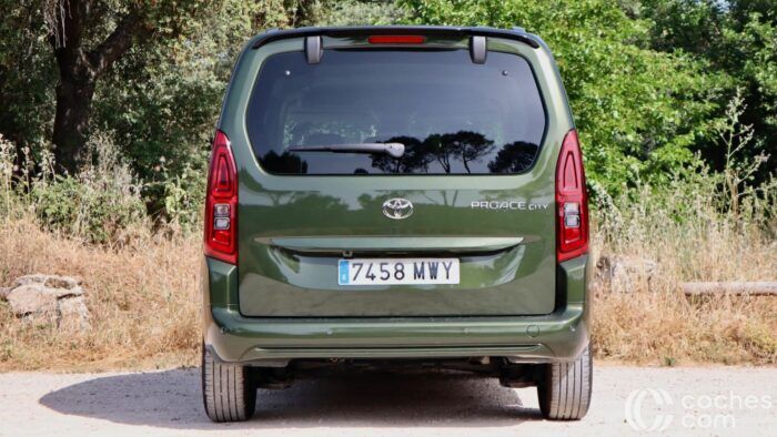 Toyota ProAce City Verso 2025 Prueba 7 700x394