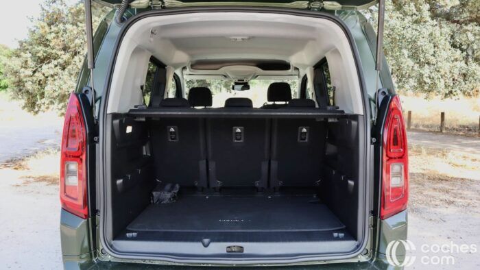 Toyota ProAce City Verso 2025 Prueba Maletero 1 700x394