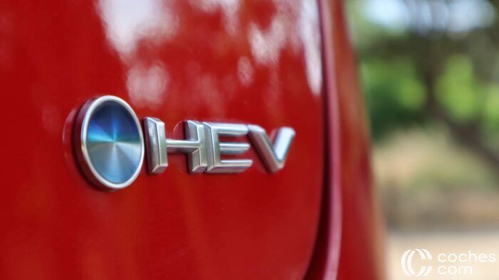 Toyota Yaris Cross 2025 Prueba Detalle 2 700x393