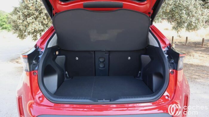 Toyota Yaris Cross 2025 Prueba Maletero 1 700x393