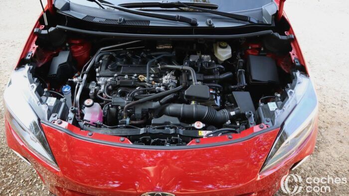 Toyota Yaris Cross 2025 Prueba Motor 1 700x393