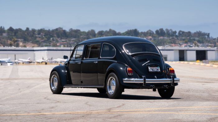Volkswagen Beetle Limusina 3 700x394