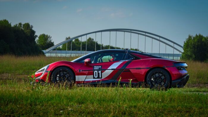 Yangwang U9 Track Edition 1 700x394