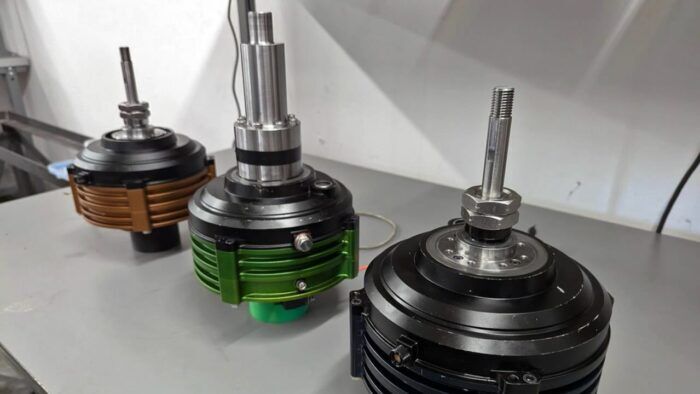 Conifer Motor Flujo Axial Hierro 4 700x394