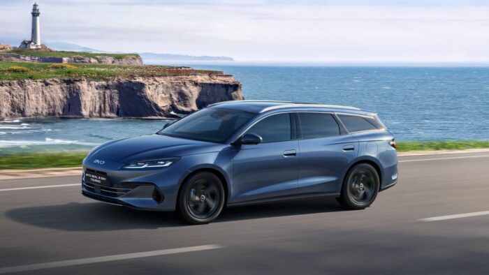 BYD Seal 6 DM I Touring Comfort 2026 2 700x394