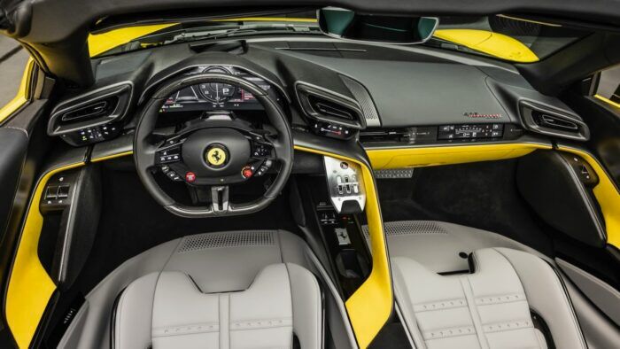 Ferrari 849 Testarossa Spider 2026 Interior 9 700x394
