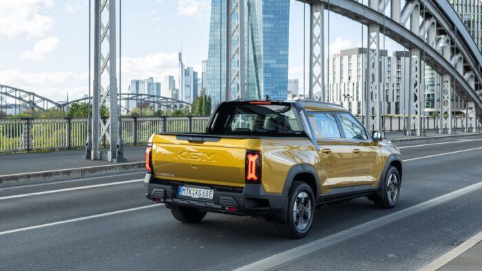 KGM Musso EV Prueba Contacto 21 700x394