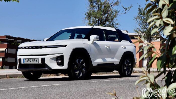 KGM Torres EVX Prueba 11 700x394