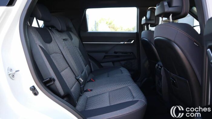 KGM Torres EVX Prueba Interior 18 700x393